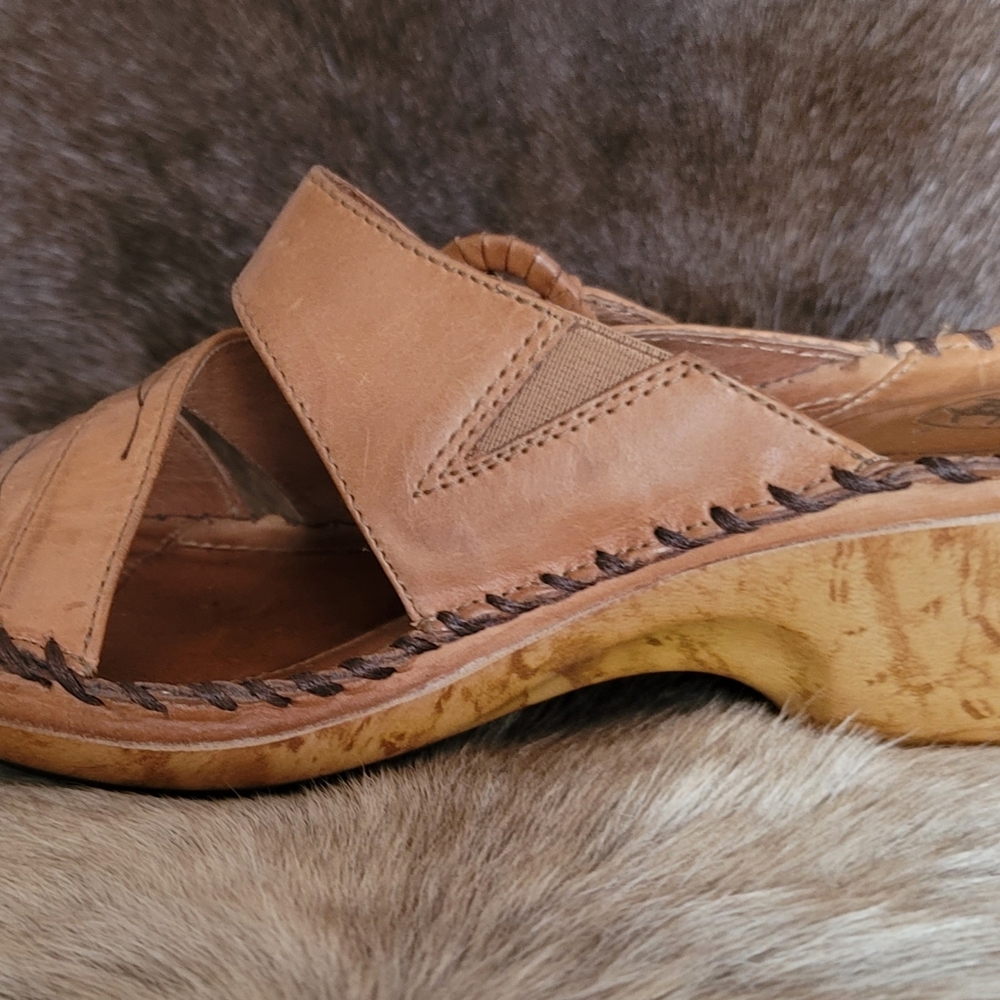 Ariat Sandals - Picture 3 of 6
